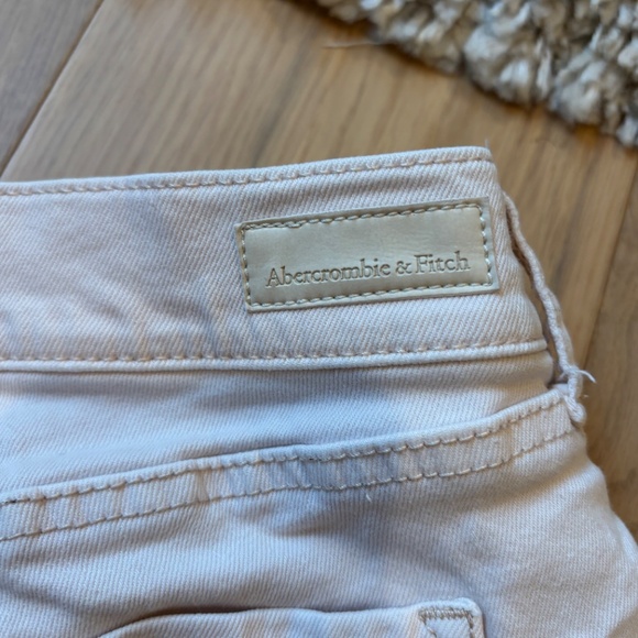 Abercrombie & Fitch Women's Short Size 27/2 Light Pink - Picture 5 of 5